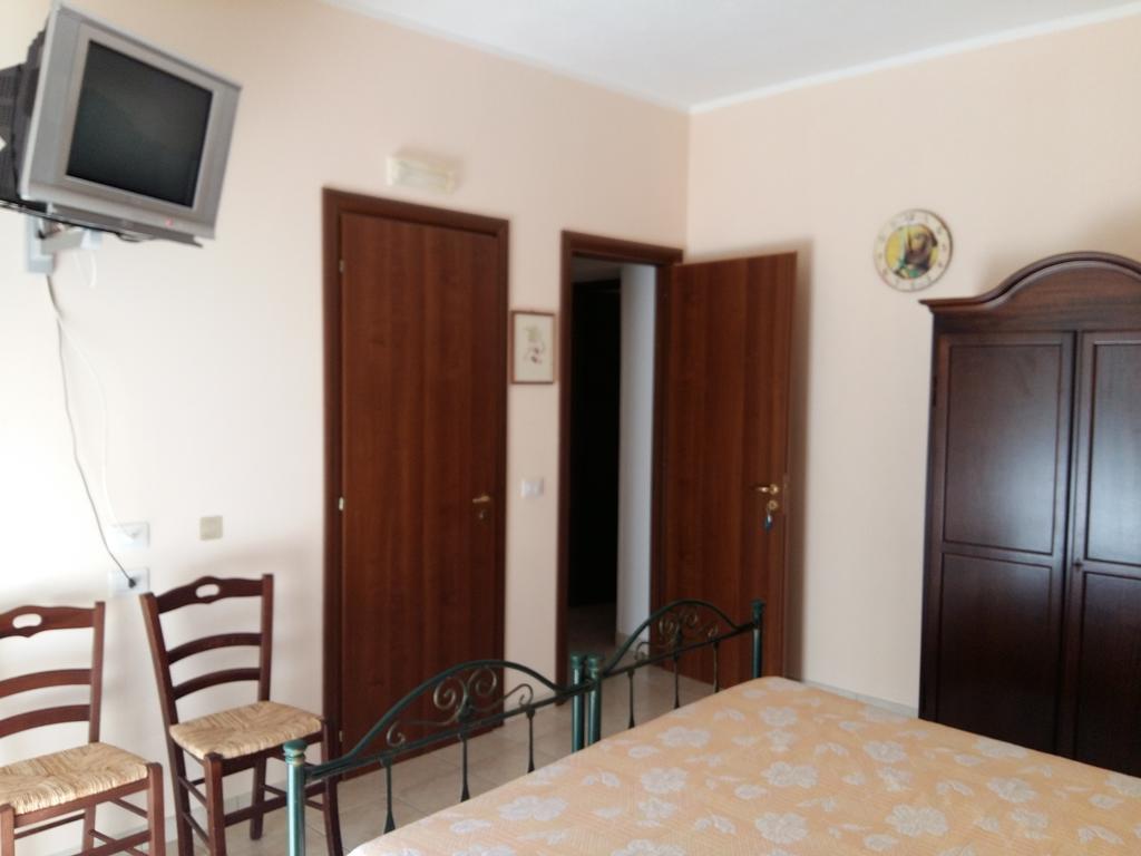 La Mortella Agriturismo Rotondella Habitación foto